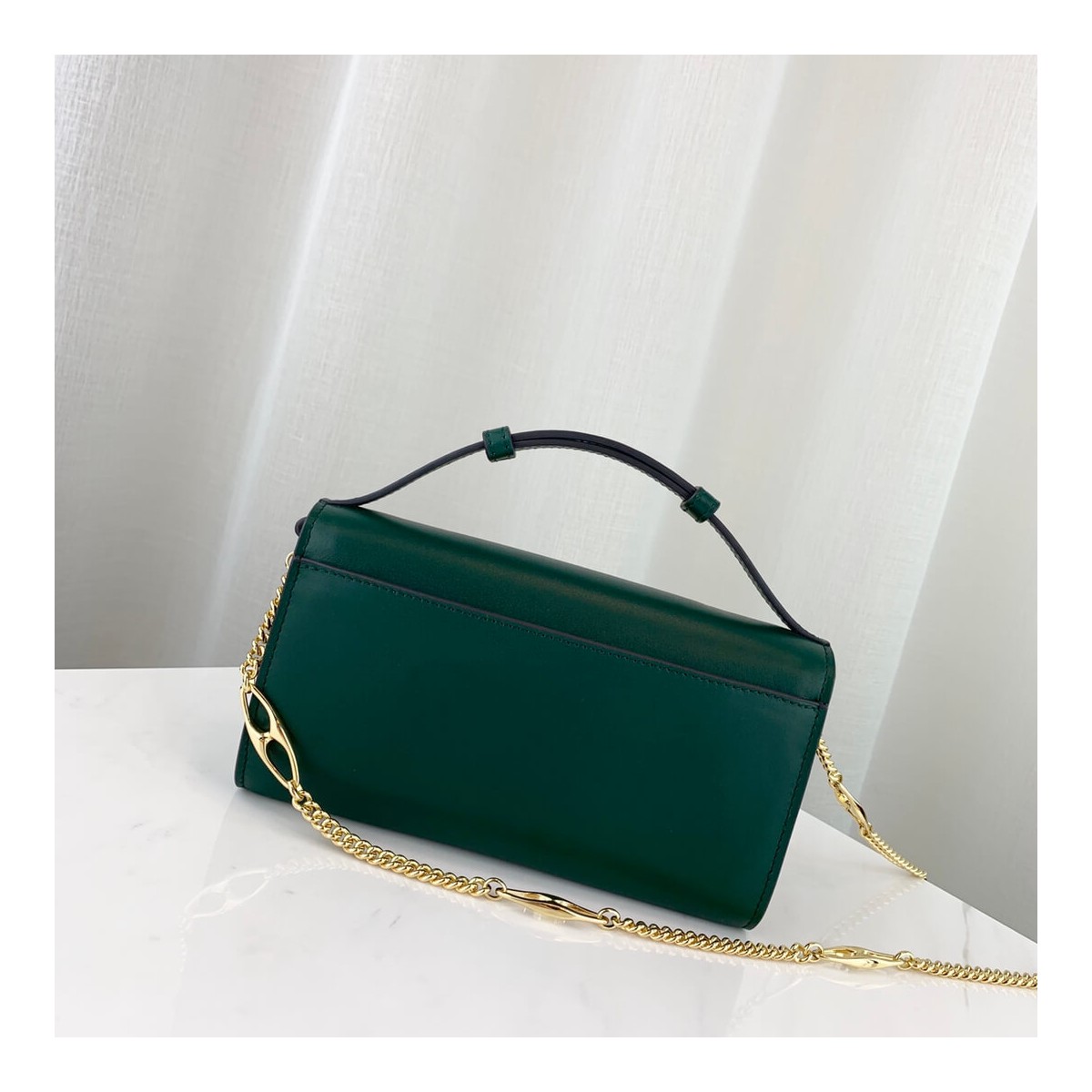 Gucci Zumi Smooth Leather Mini Bag 564718 Gucci Zumi Smooth Leather Mini Bag 564718