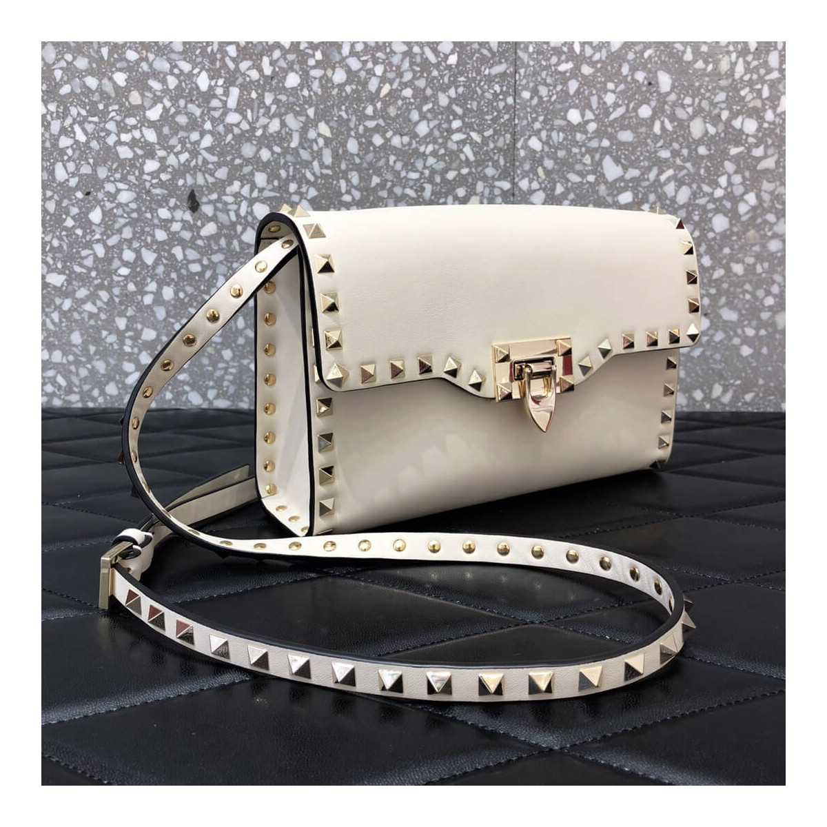 Valentino Garavani Rockstud Calfskin Crossbody Bag 0181 Valentino Garavani Rockstud Calfskin Crossbody Bag 0181