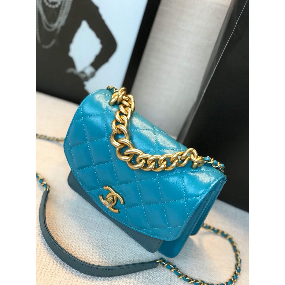 Chanel Small Flap Bag AS0784 Chanel Small Flap Bag AS0784