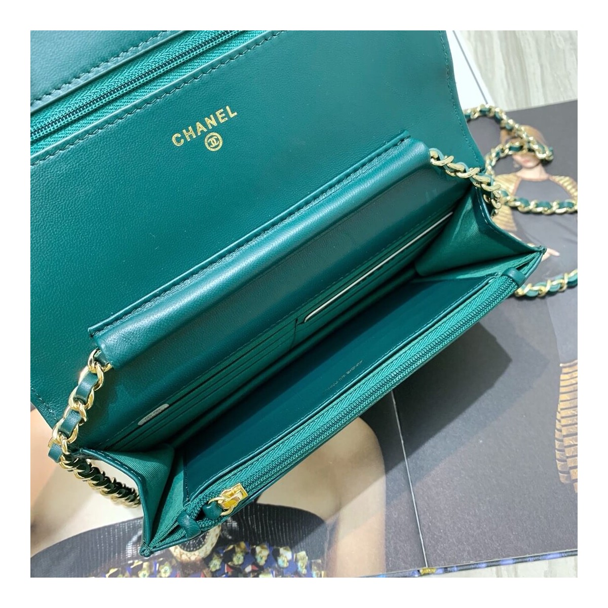 Chanel Lambskin Chain Bag 86058 Chanel Lambskin Chain Bag 86058