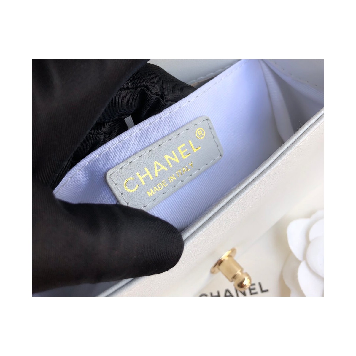 Chanel Imitation Pearls Small Boy Chanel Handbag A67085 Chanel Imitation Pearls Small Boy Chanel Handbag A67085