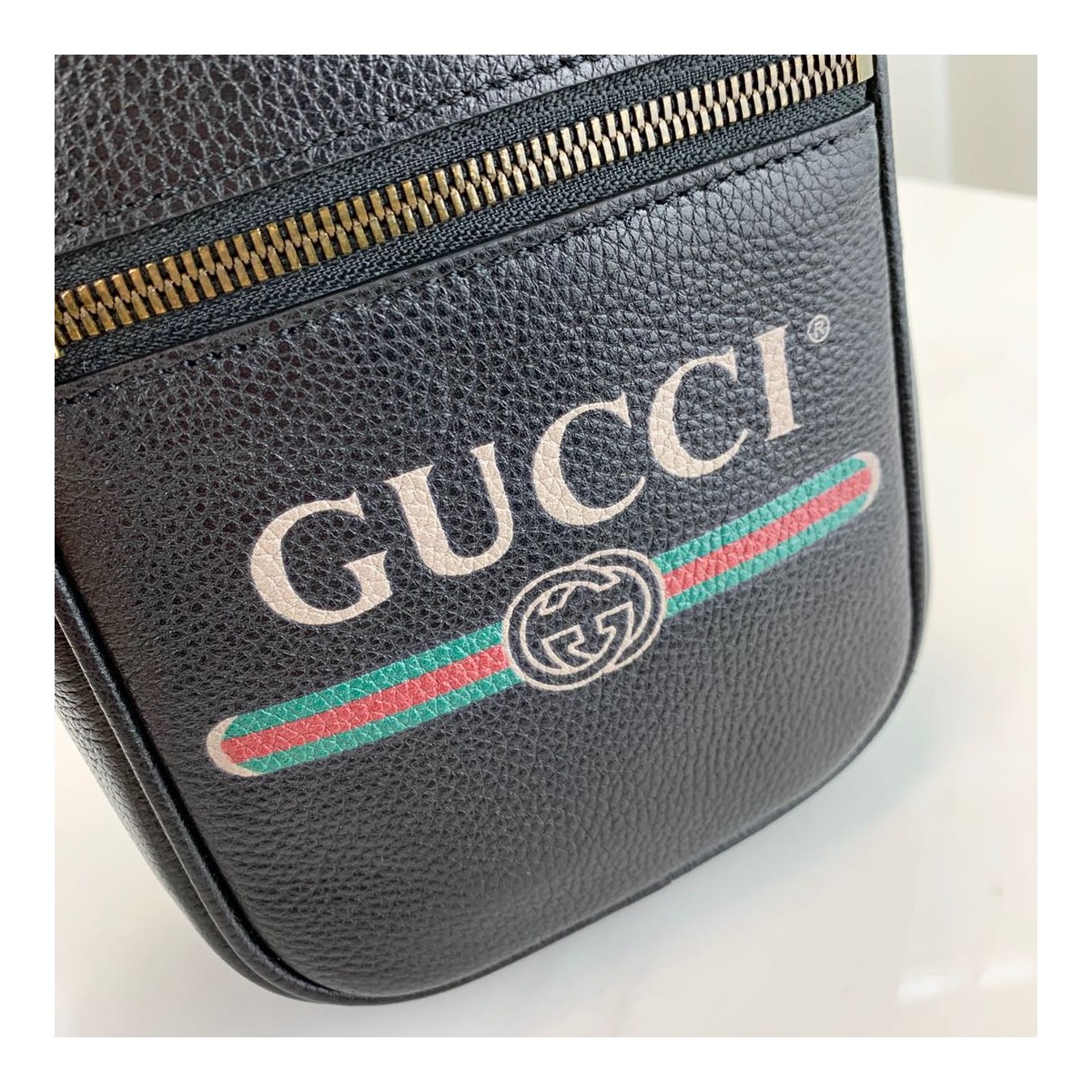 Gucci Print Leather Shoulder Bag 574803 Gucci Print Leather Shoulder Bag 574803