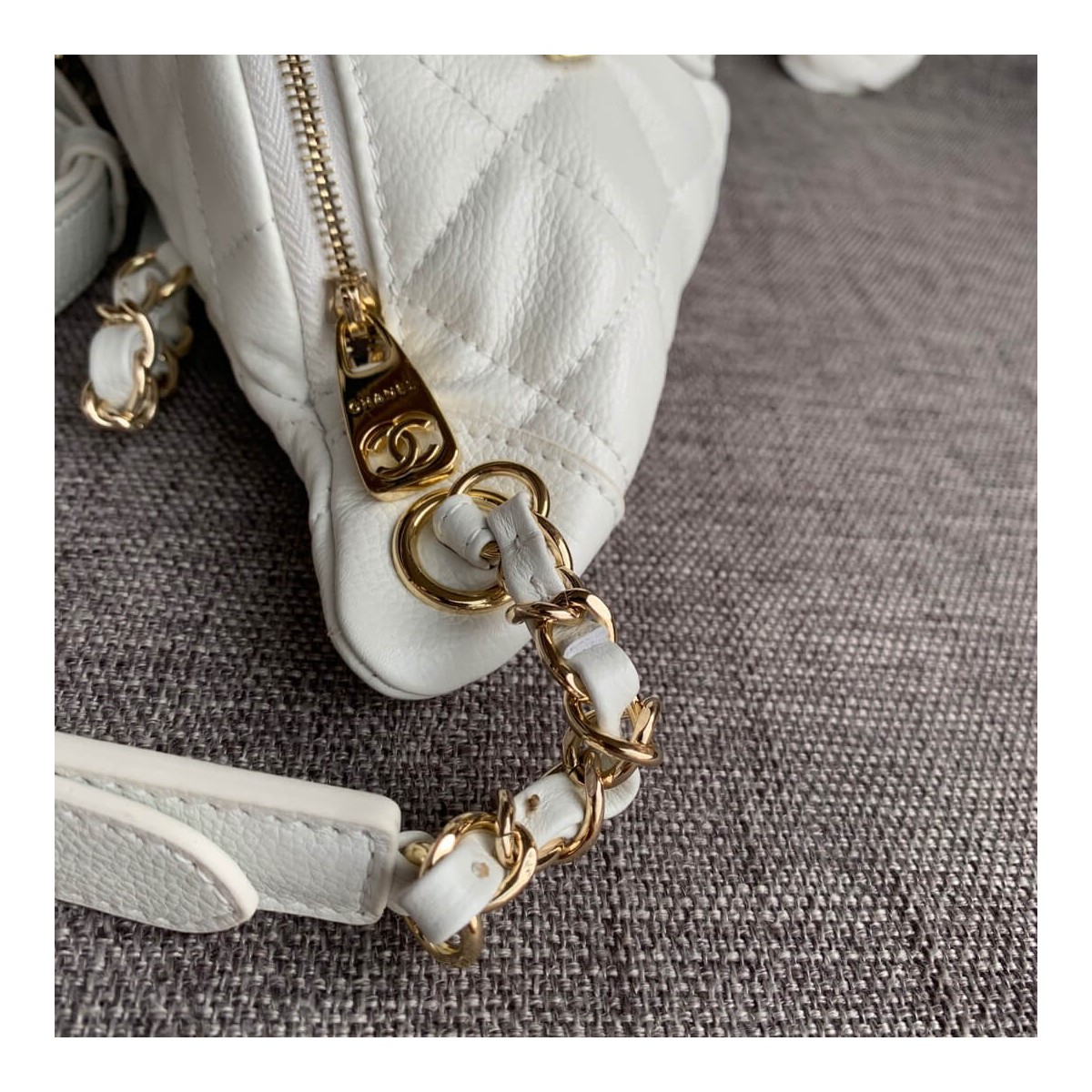 Chanel Quilted Caviar Clafskin Waist Bag AS0556 Chanel Quilted Caviar Clafskin Waist Bag AS0556