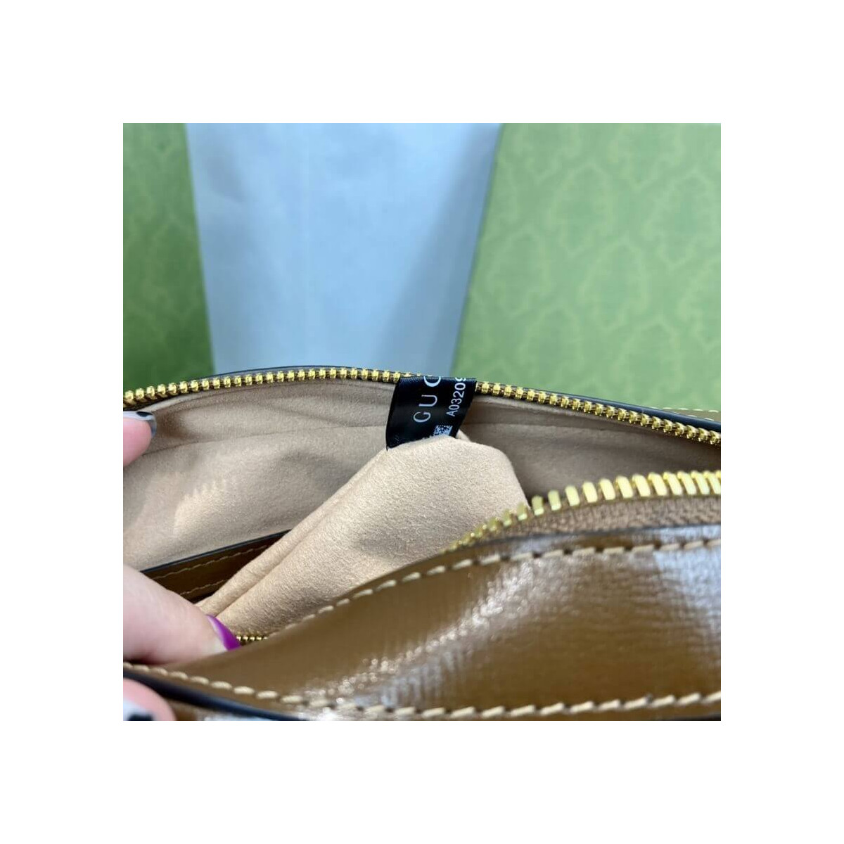 Gucci Horsebit 1955 Small Leather Shoulder Bag 645454 Gucci Horsebit 1955 Small Leather Shoulder Bag 645454