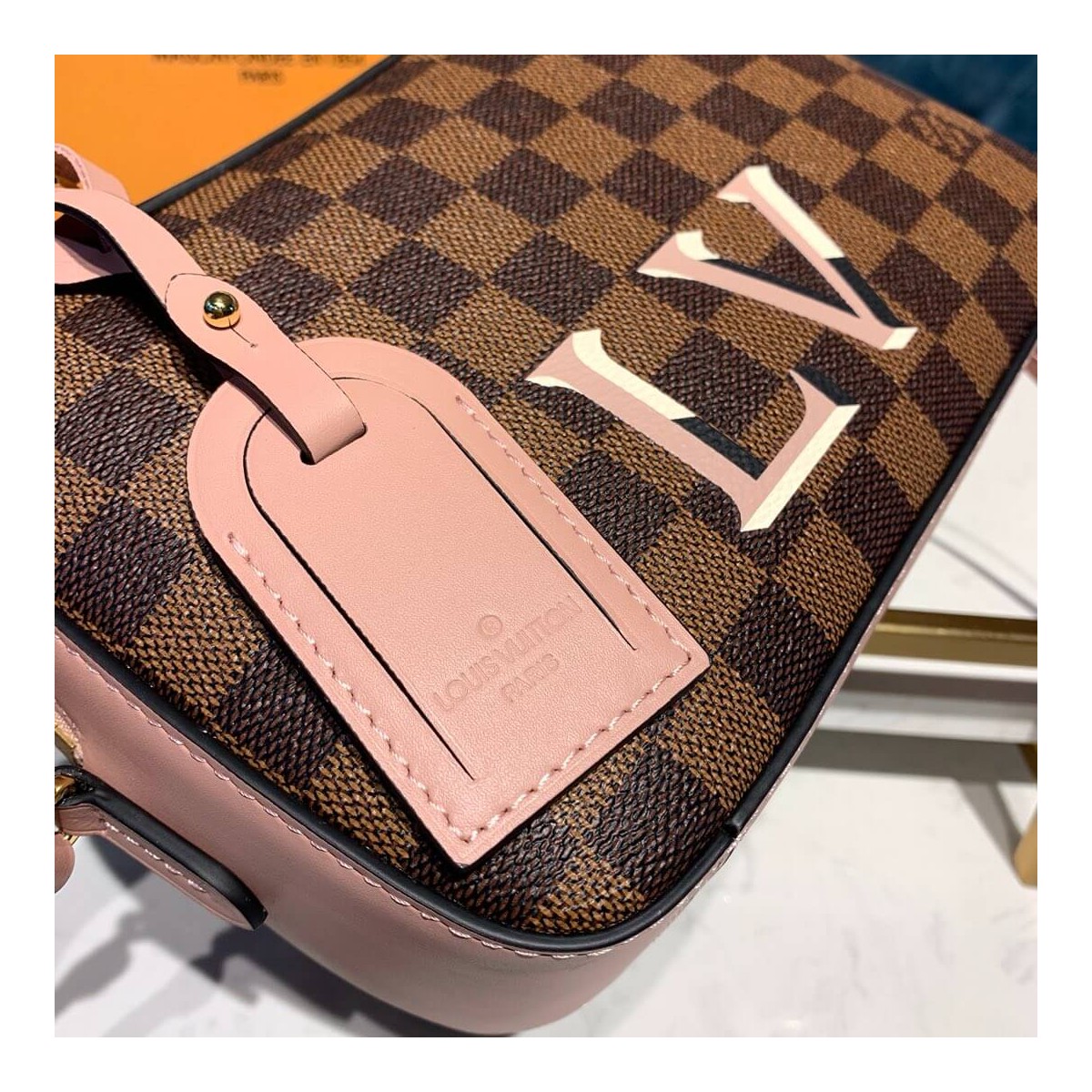 Louis Vuitton Damier Ebene Canvas Santa Monica N40178 Louis Vuitton Damier Ebene Canvas Santa Monica N40178