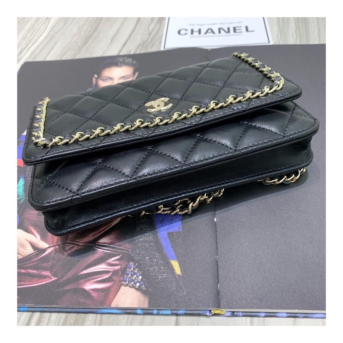 Chanel Lambskin Chain Bag 86058 Chanel Lambskin Chain Bag 86058