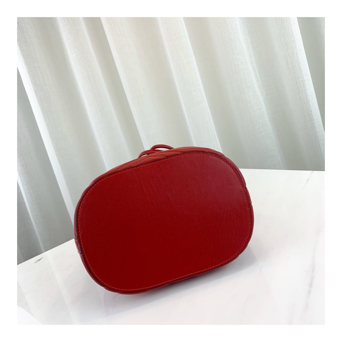 Gucci GG Marmont Quilted Leather Bucket Bag 476674 Gucci GG Marmont Quilted Leather Bucket Bag 476674