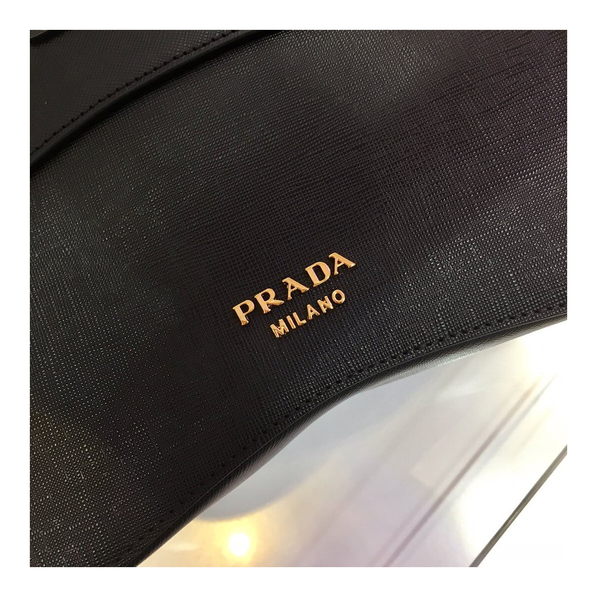 Prada Saffiano Leather Medium Sidonie Bag 1BN005 Prada Saffiano Leather Medium Sidonie Bag 1BN005