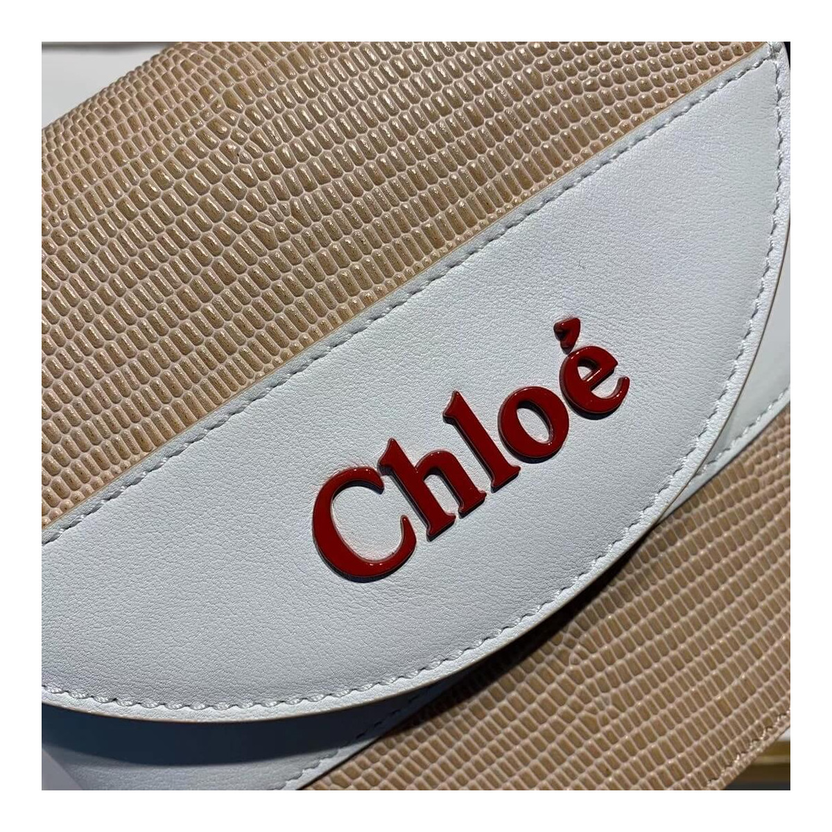 Chloe Small Aby Lock Chain Bag Embossed Lizard Effect S1220 Apricot/White Chloe Small Aby Lock Chain Bag Embossed Lizard Effect S1220 Apricot/White