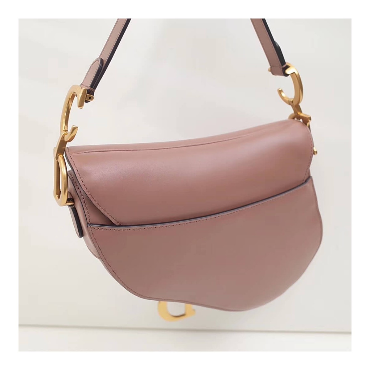 Christian Dior Smooth Calfskin Saddle Bag M0446 Christian Dior Smooth Calfskin Saddle Bag M0446