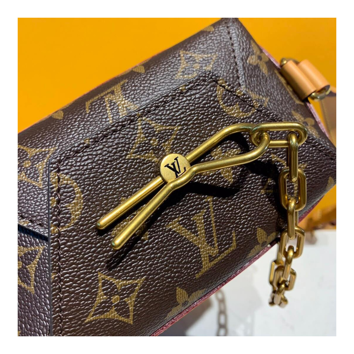Louis Vuitton Monogram Milk Box M44877 Louis Vuitton Monogram Milk Box M44877