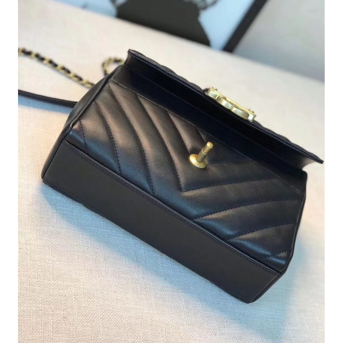 Chanel Calfskin Flap Bag With Top Handle AS0804 Chanel Calfskin Flap Bag With Top Handle AS0804