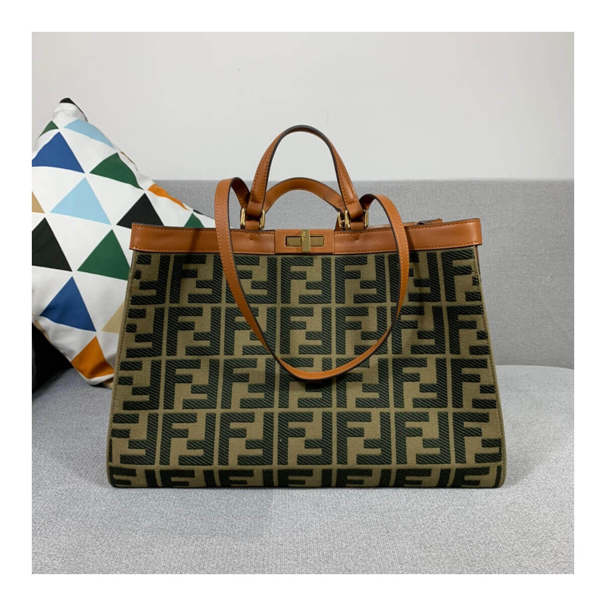Fendi Peekaboo X Tote 8BH374 Fendi Peekaboo X Tote 8BH374