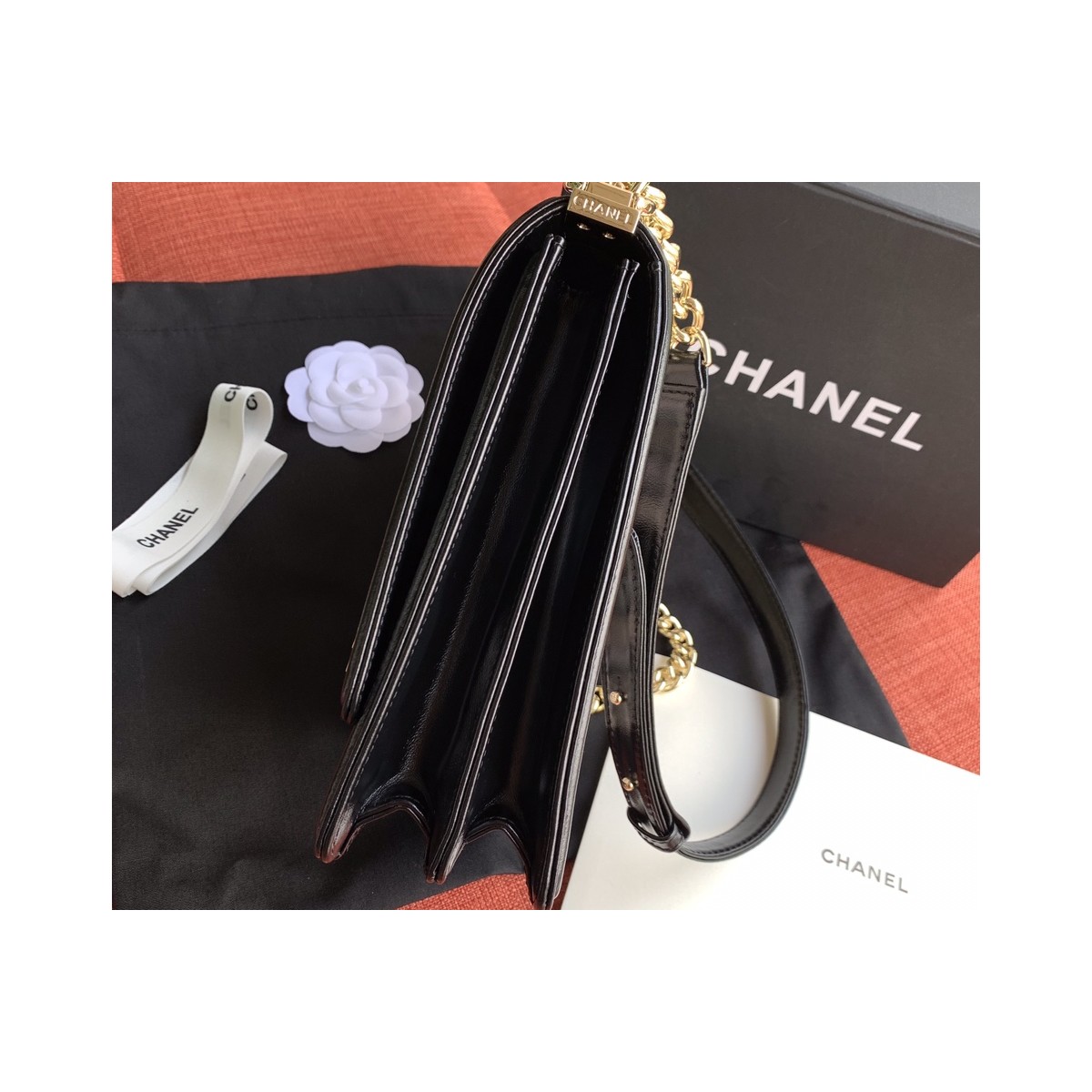 Chanel Boy Chanel Handbag AS0130 Chanel Boy Chanel Handbag AS0130
