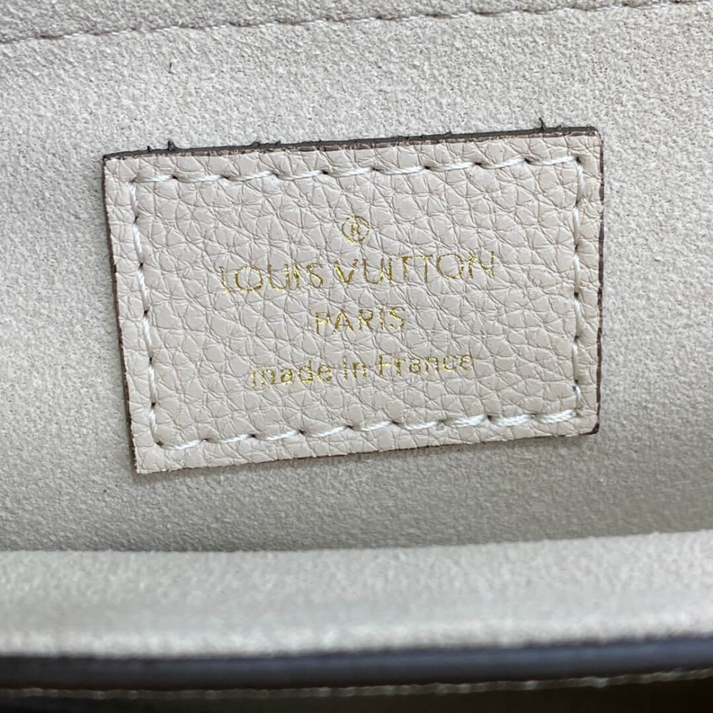 Louis Vuitton Lockme Tender M58554 M58555 M58557 Louis Vuitton Lockme Tender M58554 M58555 M58557