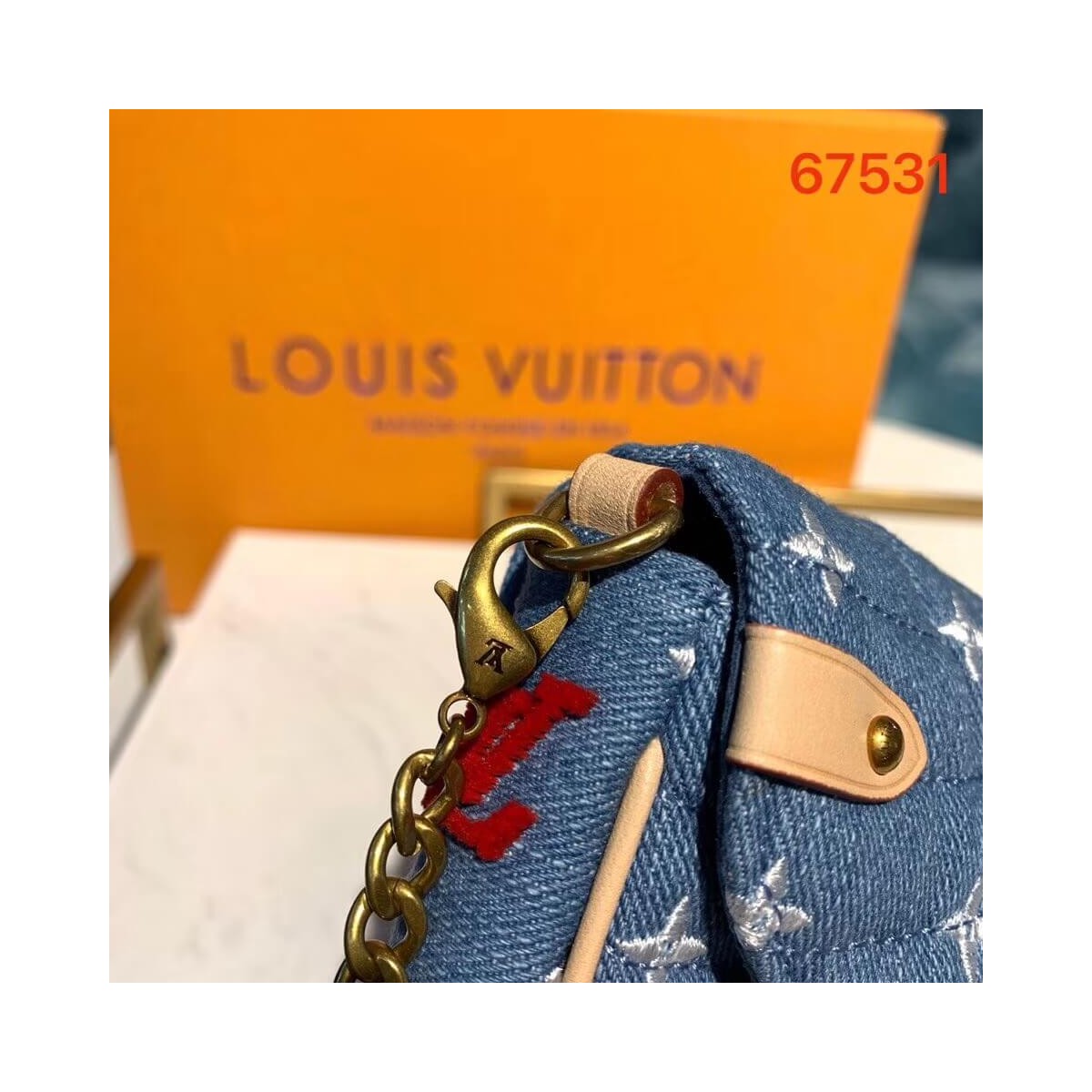 Louis Vuitton New Wave Chain Pochette M67531 Louis Vuitton New Wave Chain Pochette M67531