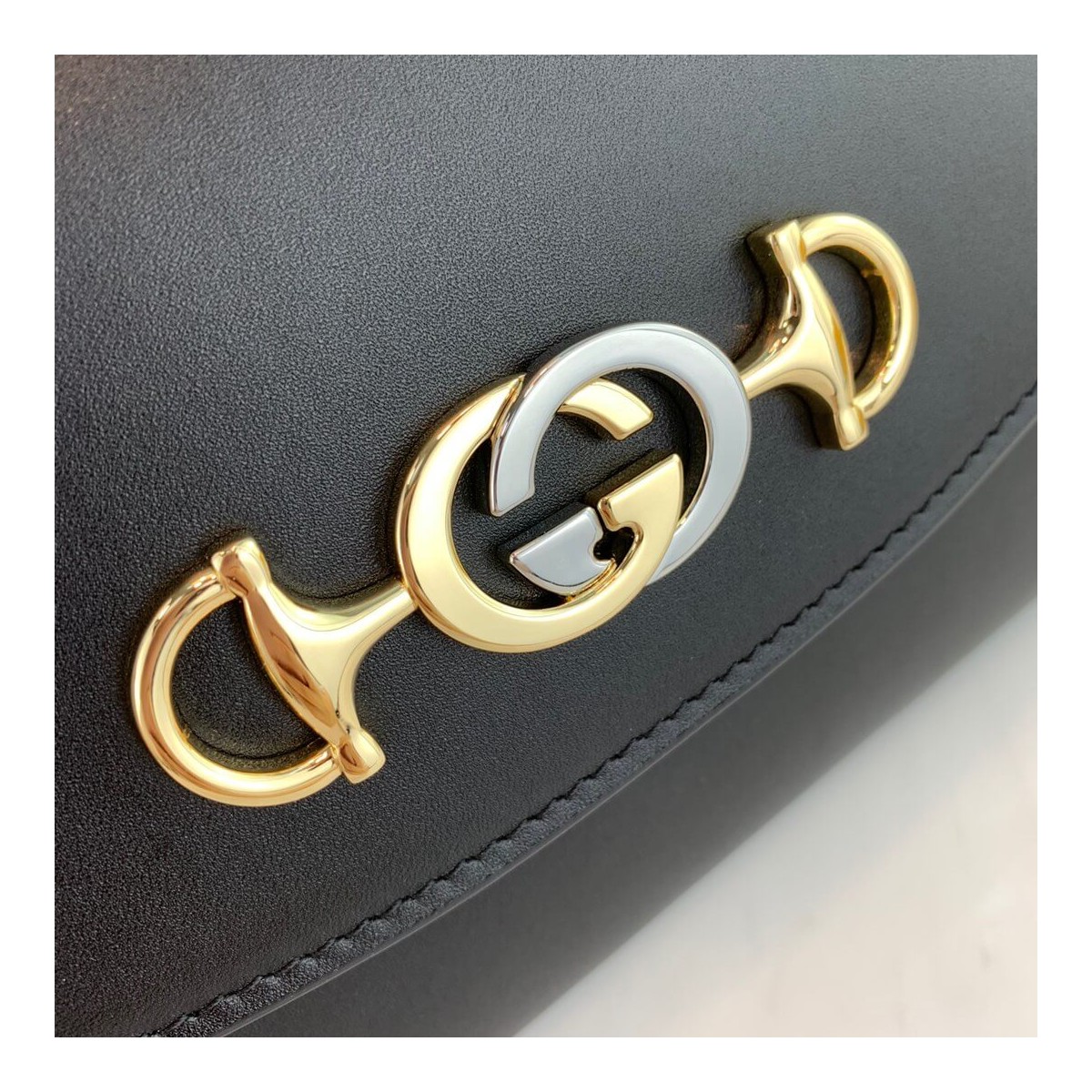 Gucci Zumi Smooth Leather Small Shoulder Bag 572375 Gucci Zumi Smooth Leather Small Shoulder Bag 572375