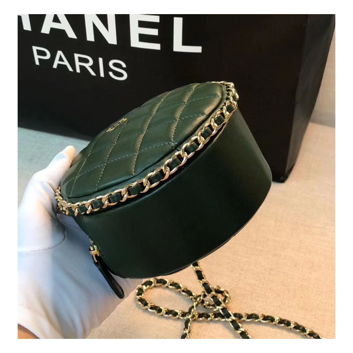 Chanel Round Clutch Chain Bag A70657 Chanel Round Clutch Chain Bag A70657