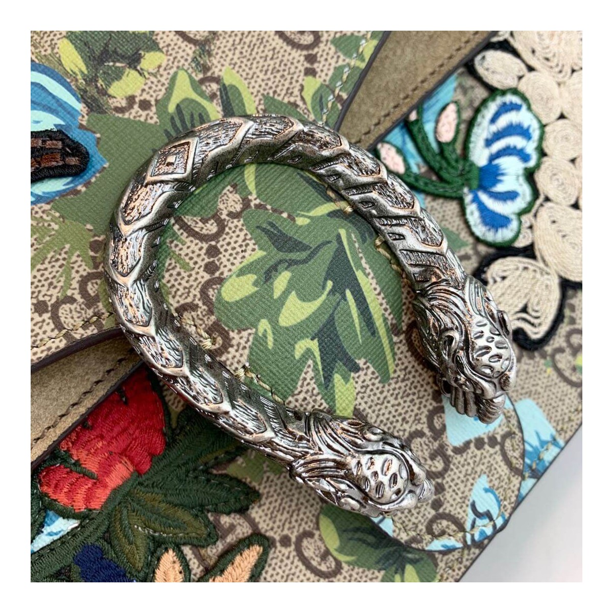 Gucci Embroidered Bee And Flower Shoulder Bag 400249 Khaki Gucci Embroidered Bee And Flower Shoulder Bag 400249 Khaki