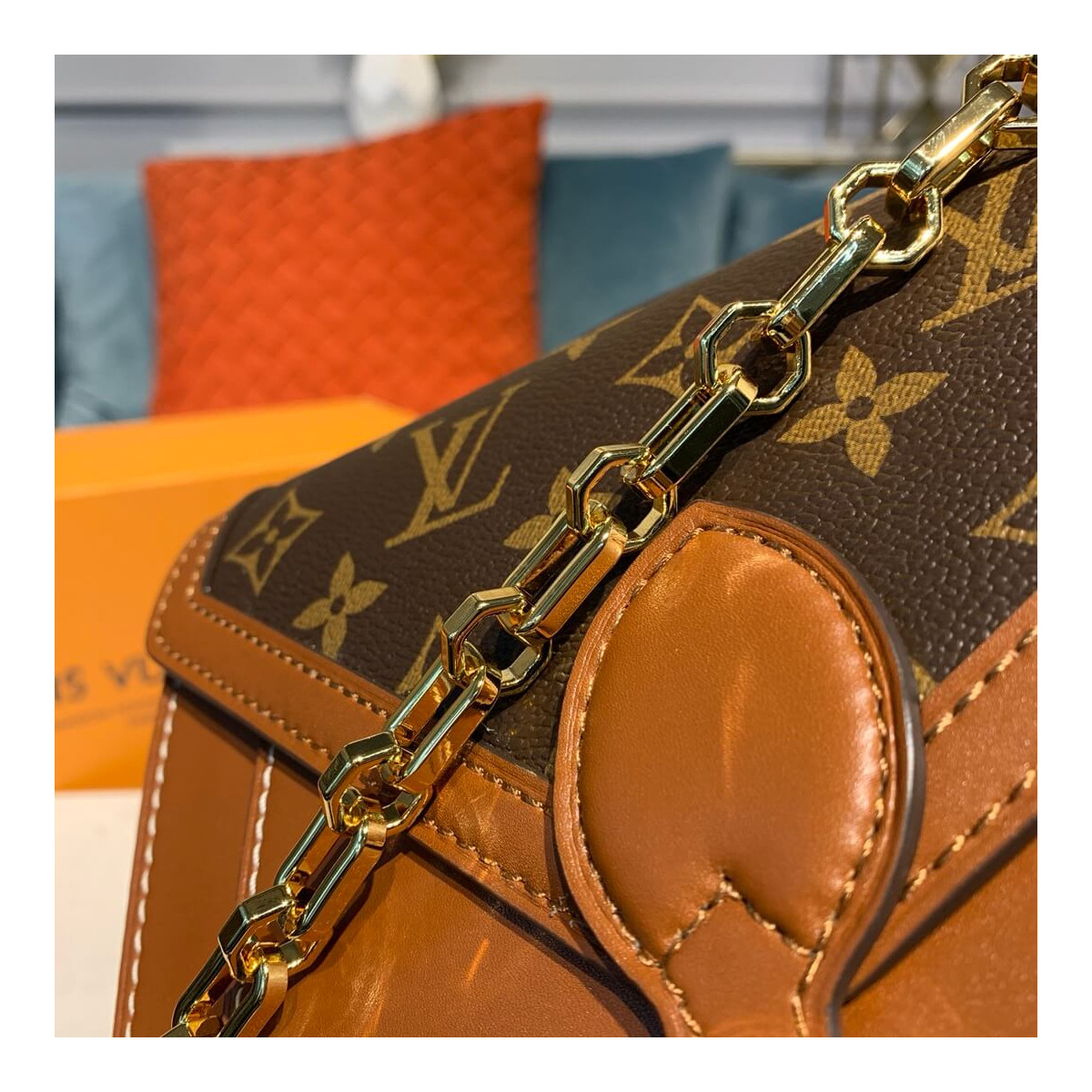 Louis Vuitton Monogram Reverse Canvas Biface M44386 Louis Vuitton Monogram Reverse Canvas Biface M44386