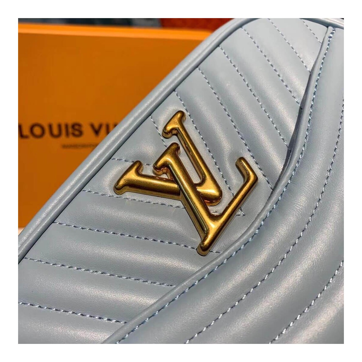 Louis Vuitton New Wave Camera Bag M53682 Louis Vuitton New Wave Camera Bag M53682
