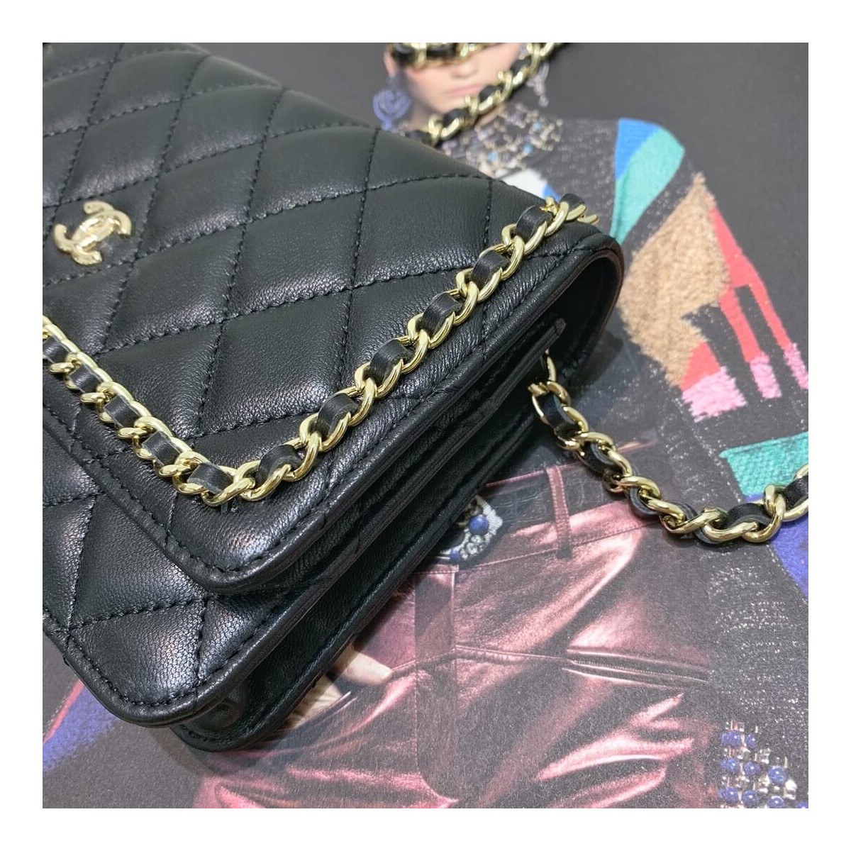 Chanel Lambskin Chain Bag 86058 Chanel Lambskin Chain Bag 86058