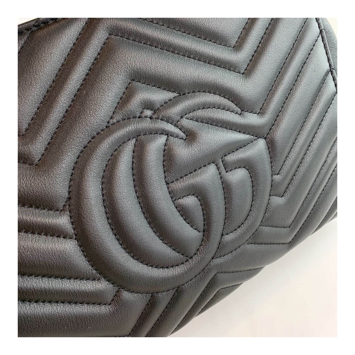 Gucci GG Marmont Small Matelasse Top Handle Bag 448054 Gucci GG Marmont Small Matelasse Top Handle Bag 448054