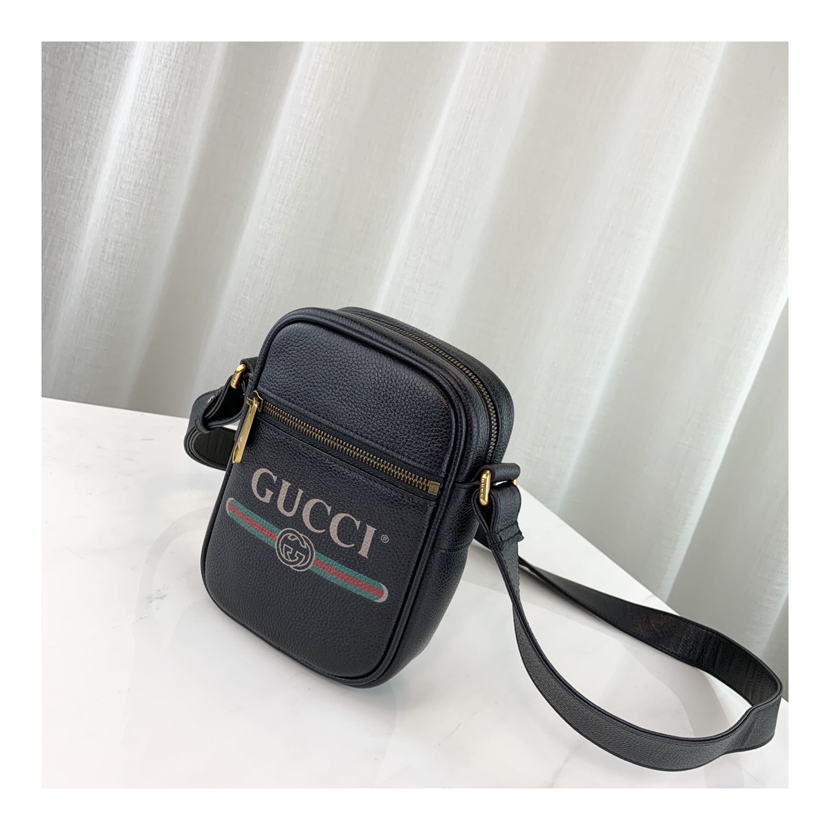 Gucci Print Leather Shoulder Bag 574803 Gucci Print Leather Shoulder Bag 574803