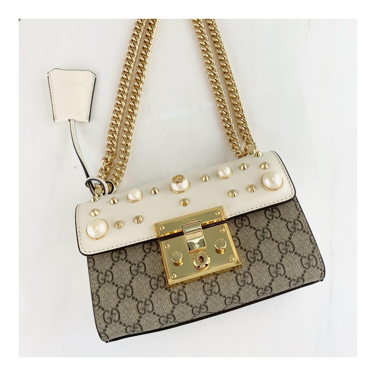 Gucci Padlock Studded GG Supreme Shoulder Bag 432182 Gucci Padlock Studded GG Supreme Shoulder Bag 432182