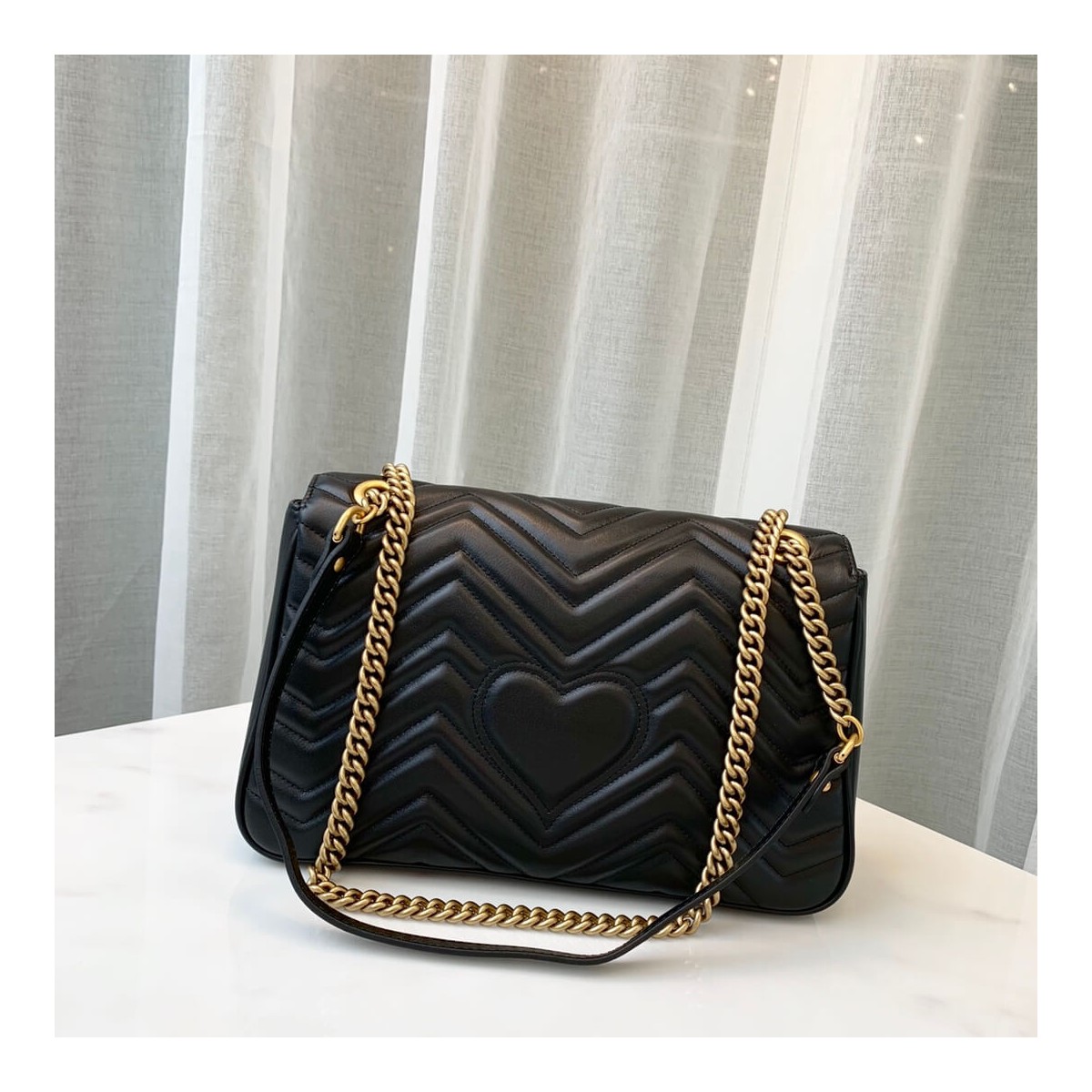 Gucci GG Marmont Medium Matelassé Shoulder Bag 443496 Gucci GG Marmont Medium Matelassé Shoulder Bag 443496