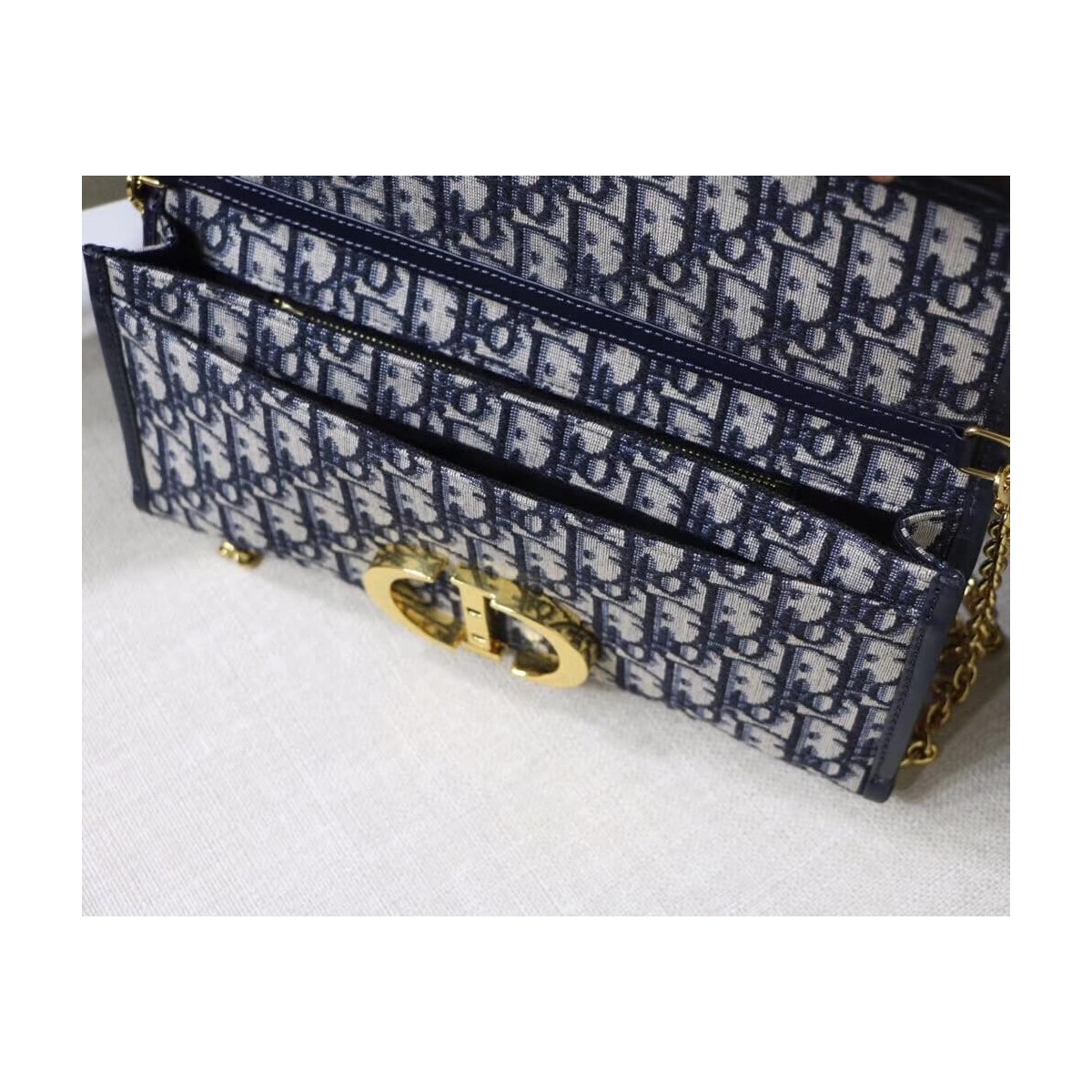 Christian Dior 30 Montaigne Jacquard Canvas Clutch Bag M9206 Christian Dior 30 Montaigne Jacquard Canvas Clutch Bag M9206