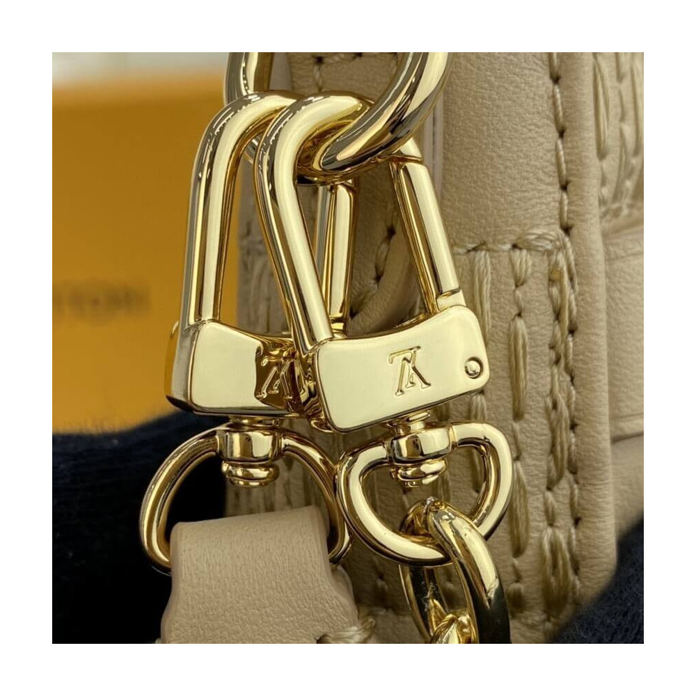 Louis Vuitton Pochette Troca M59046 M59048 M59049 Louis Vuitton Pochette Troca M59046 M59048 M59049