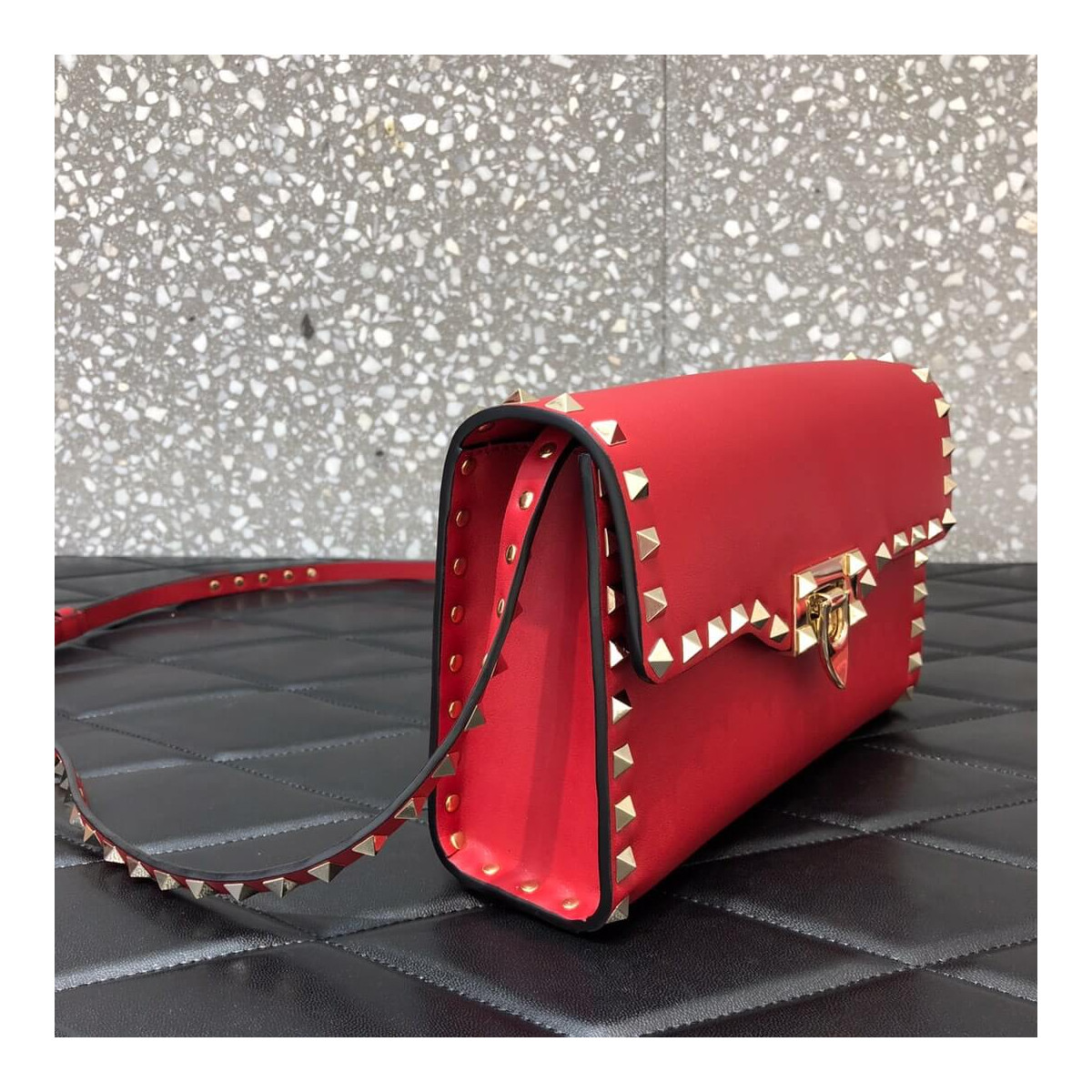 Valentino Garavani Rockstud Calfskin Crossbody Bag 0181 Valentino Garavani Rockstud Calfskin Crossbody Bag 0181