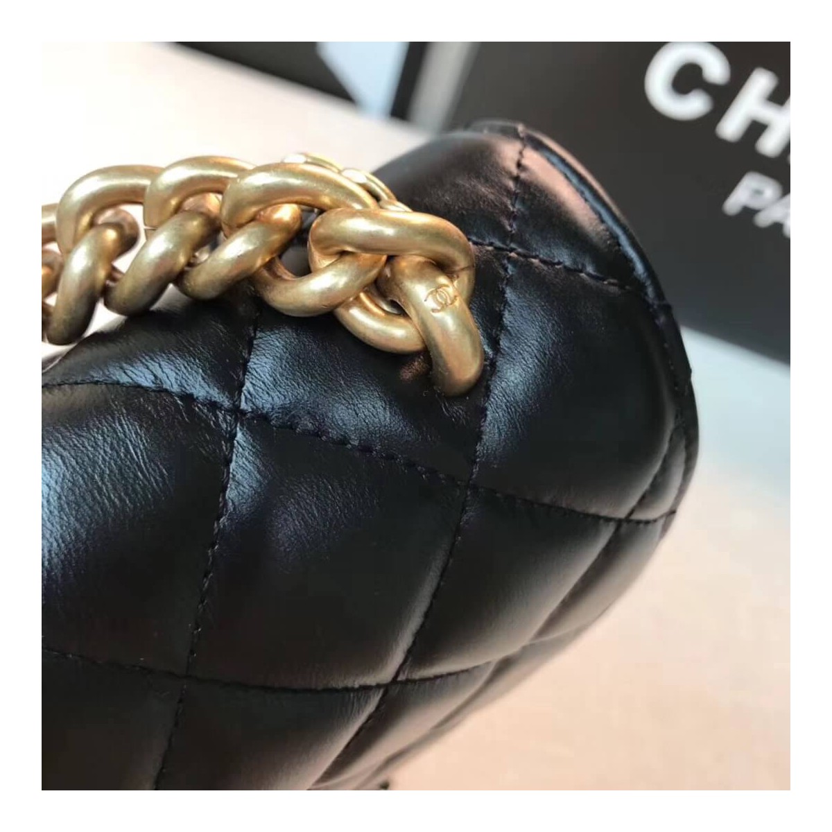 Chanel Small Flap Bag AS0784 Chanel Small Flap Bag AS0784