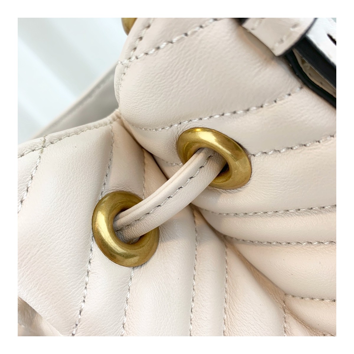 Gucci GG Marmont Quilted Leather Bucket Bag 476674 Gucci GG Marmont Quilted Leather Bucket Bag 476674