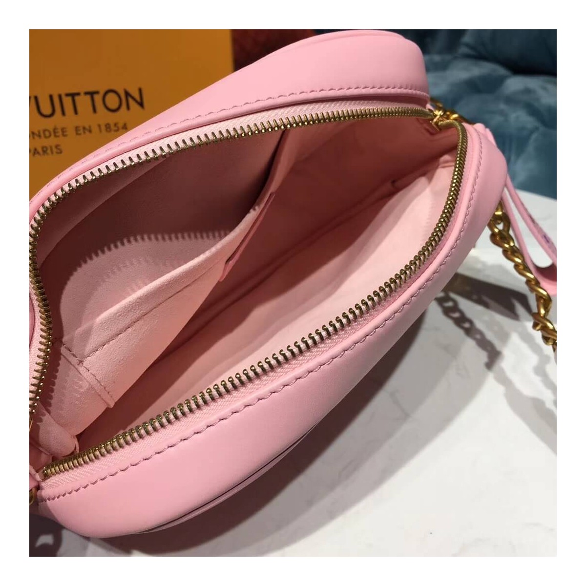 Louis Vuitton New Wave Camera Bag M53682 Louis Vuitton New Wave Camera Bag M53682