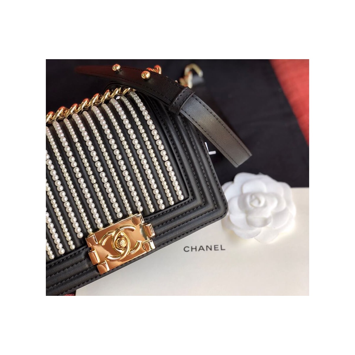 Chanel Imitation Pearls Small Boy Chanel Handbag A67085 Chanel Imitation Pearls Small Boy Chanel Handbag A67085