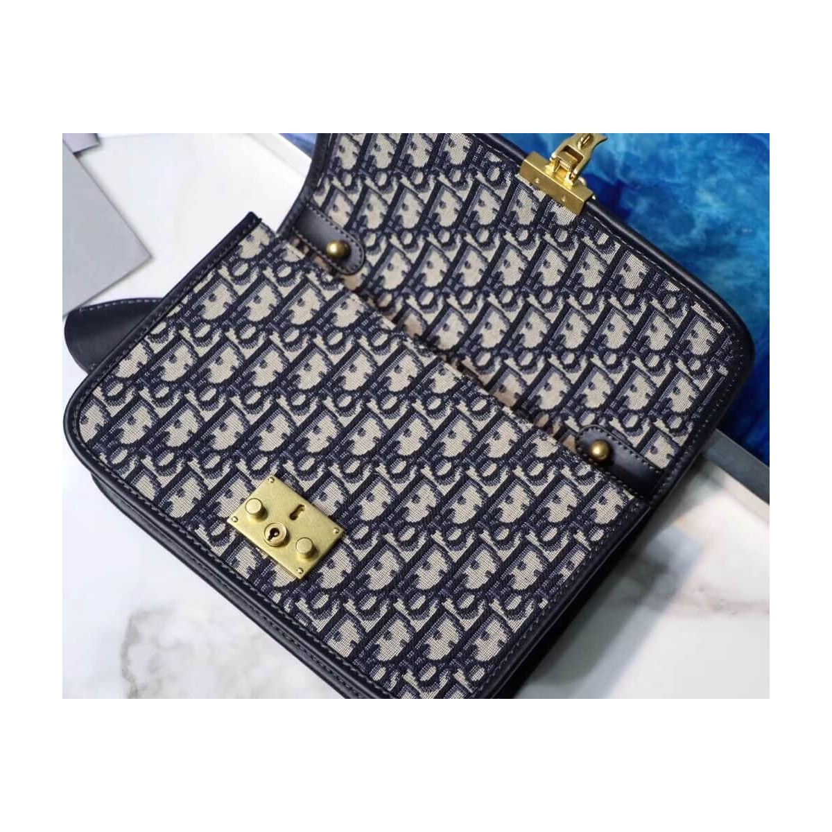 Christian Dior Dioradict Oblique Bag M9003 Christian Dior Dioradict Oblique Bag M9003