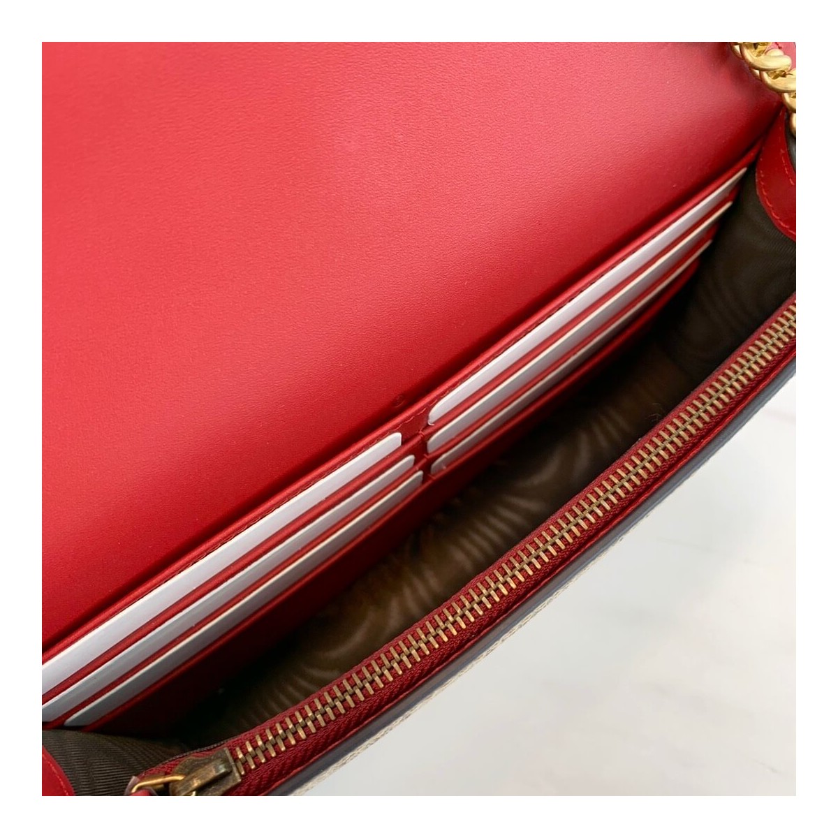 Gucci GG Supreme Mini Bag With Cherries MM 481290 Gucci GG Supreme Mini Bag With Cherries MM 481290