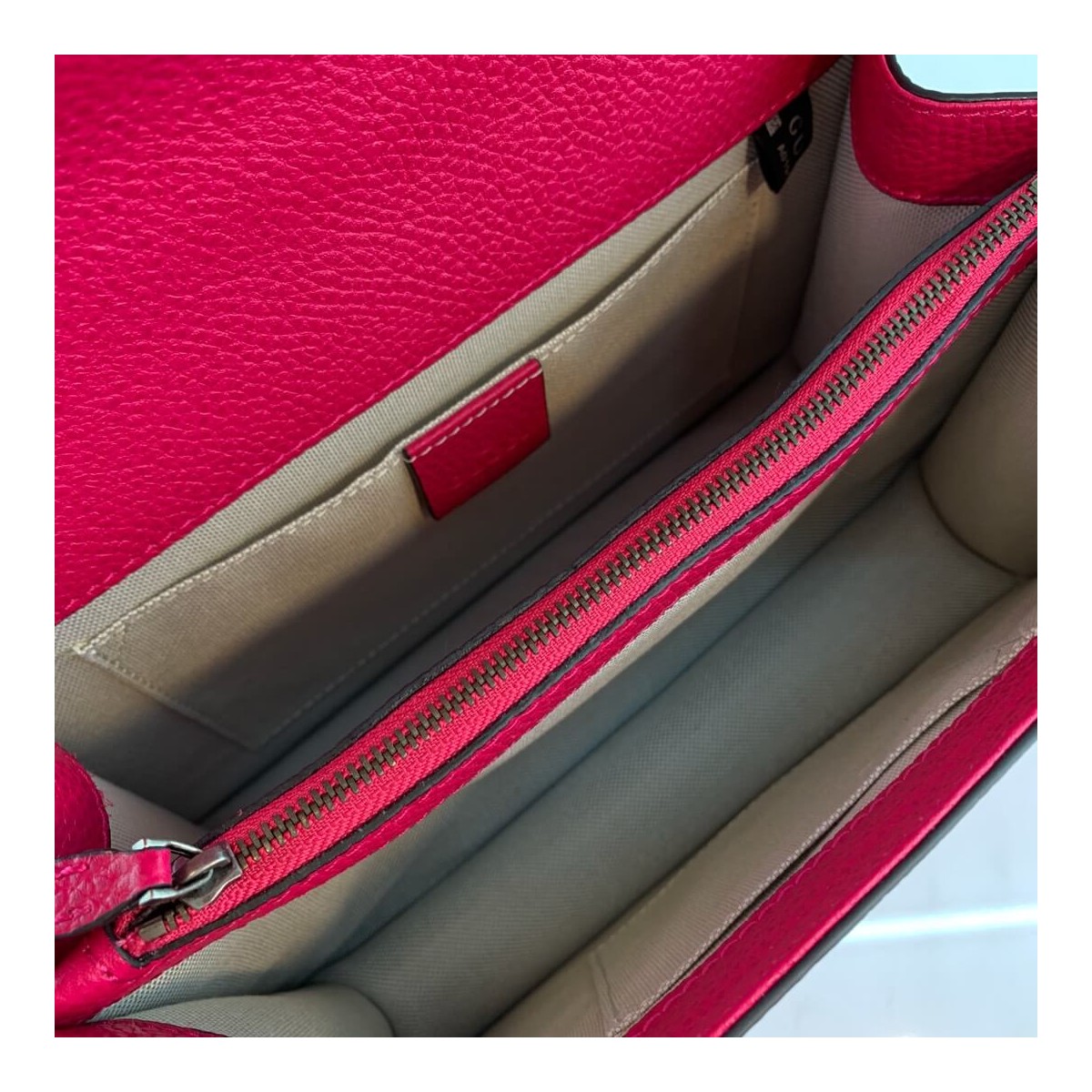 Gucci Dionysus Medium Top Handle Bag 448075 Gucci Dionysus Medium Top Handle Bag 448075
