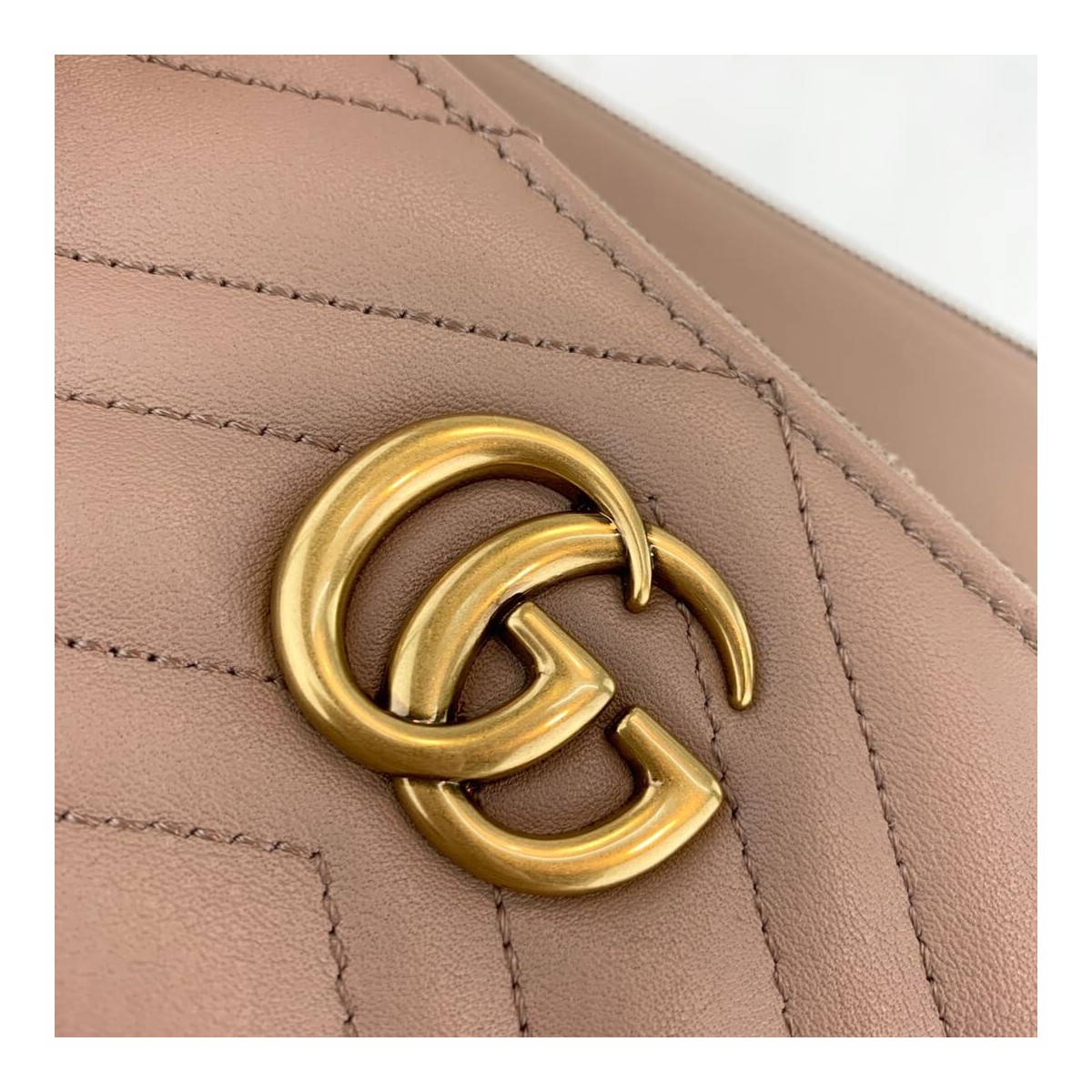 Gucci Marmont Matelasse Shoulder Bag 453878 Gucci Marmont Matelasse Shoulder Bag 453878