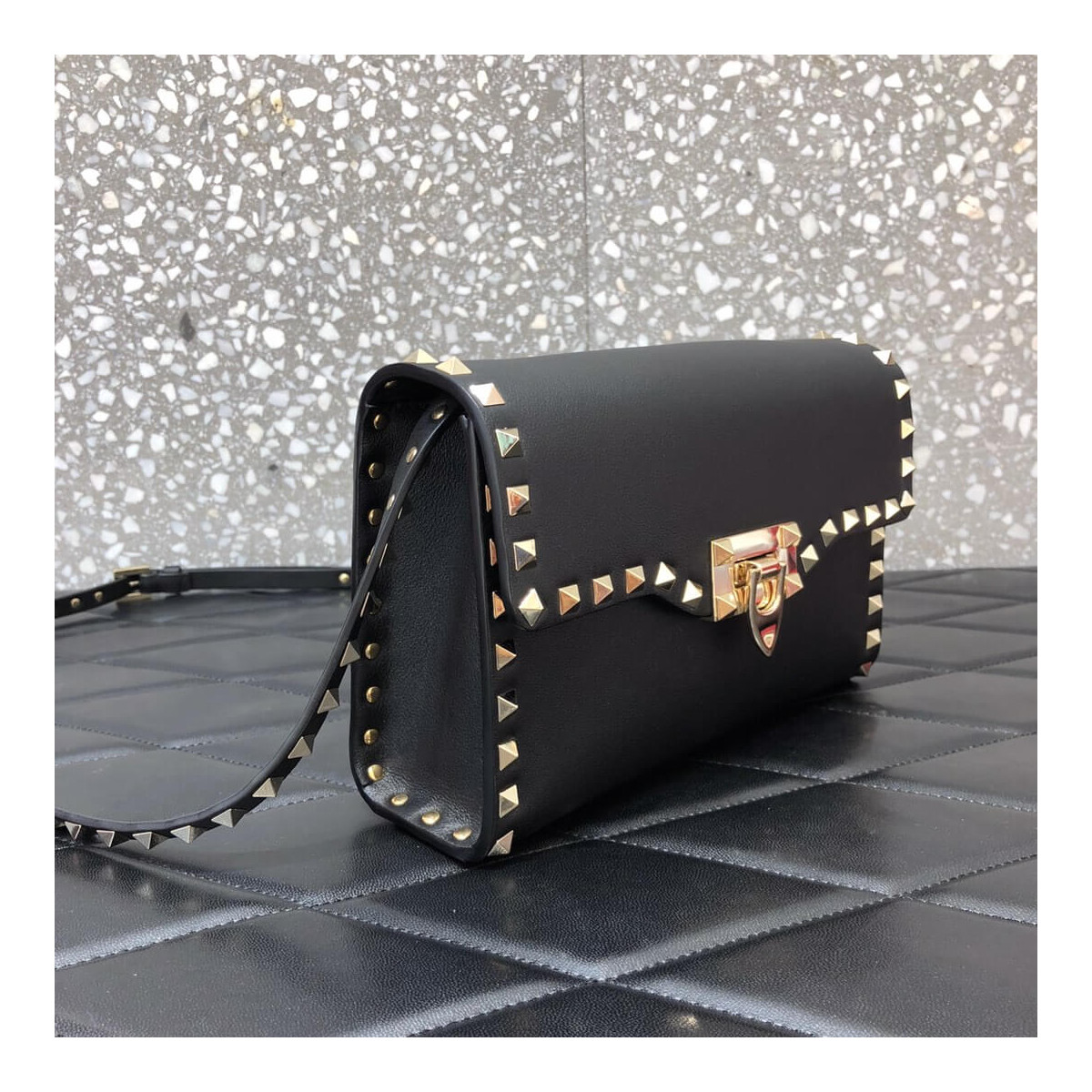 Valentino Garavani Rockstud Calfskin Crossbody Bag 0181 Valentino Garavani Rockstud Calfskin Crossbody Bag 0181