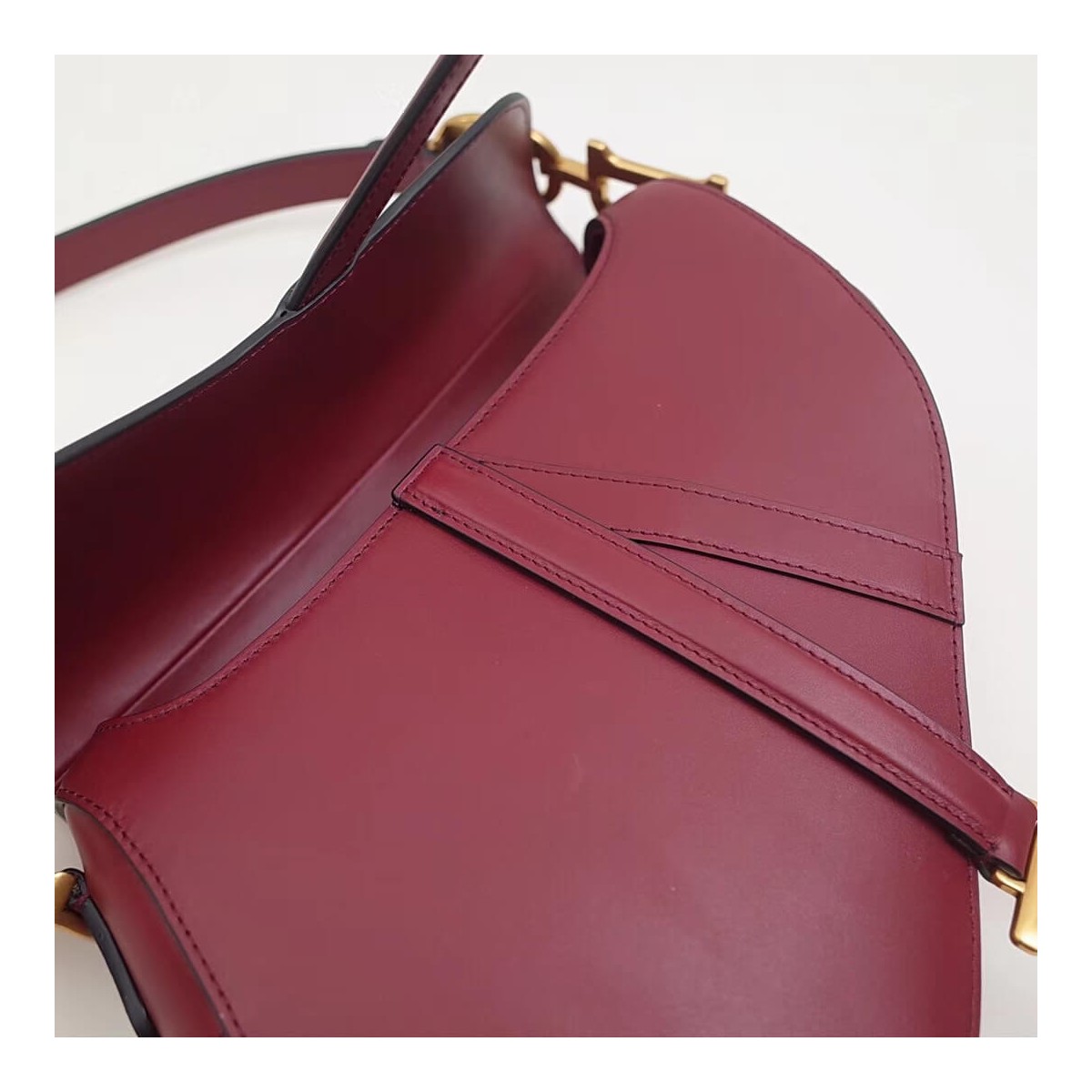 Christian Dior Smooth Calfskin Saddle Bag M0446 Christian Dior Smooth Calfskin Saddle Bag M0446