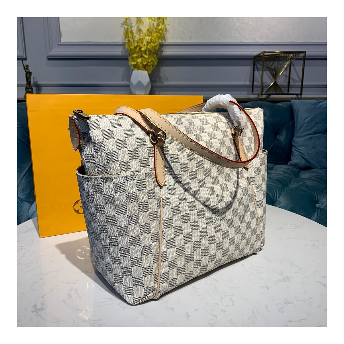 Louis Vuitton Damier Azur Canvas Totally MM N51262 Louis Vuitton Damier Azur Canvas Totally MM N51262