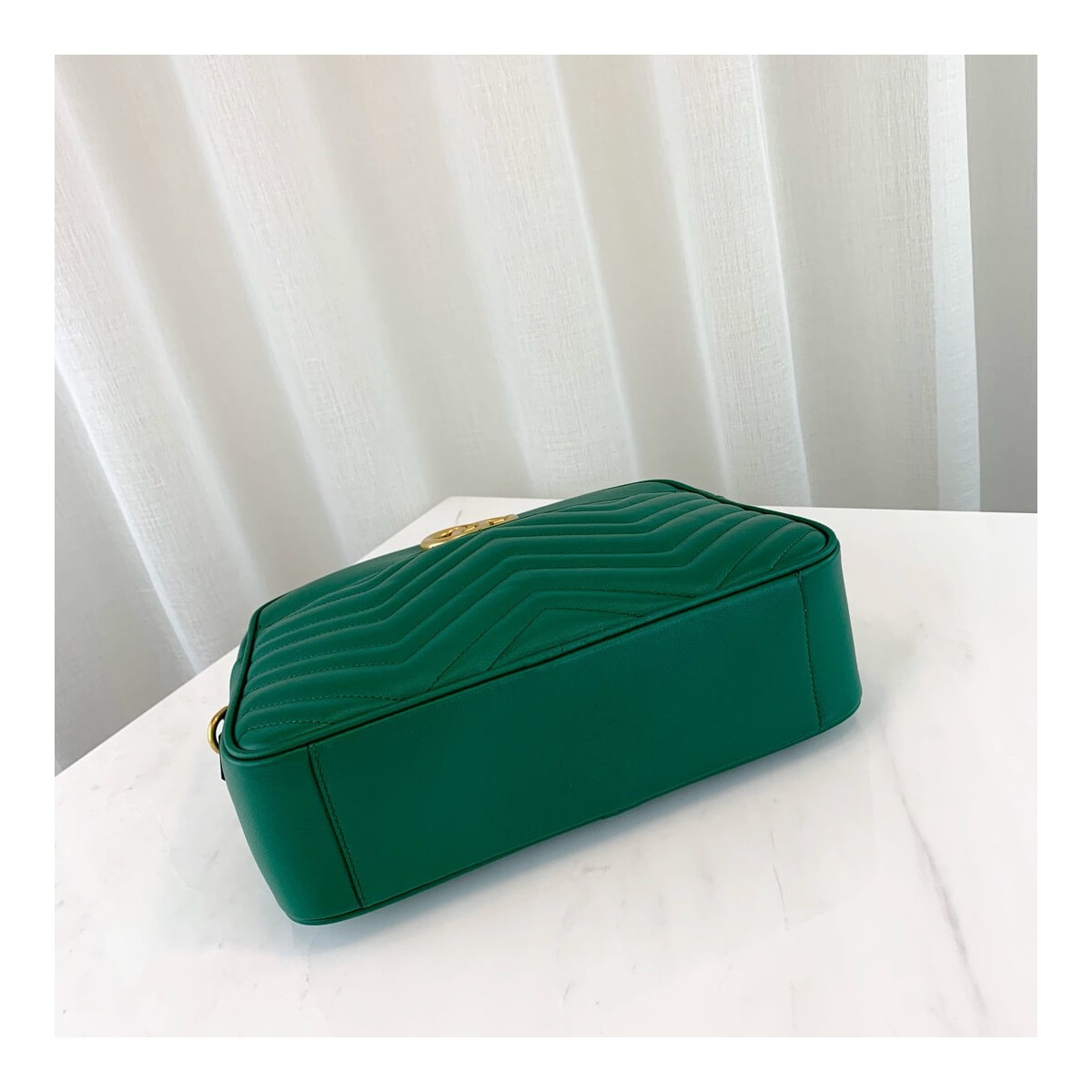 Gucci GG Marmont Medium Matelasse Shoulder Bag 443499 Gucci GG Marmont Medium Matelasse Shoulder Bag 443499