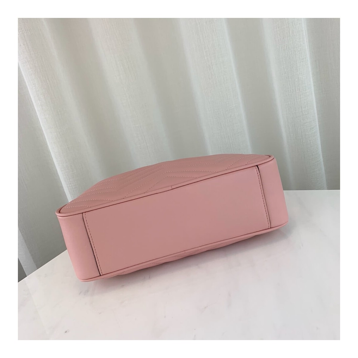 Gucci GG Marmont Medium Matelasse Shoulder Bag 443499 Gucci GG Marmont Medium Matelasse Shoulder Bag 443499