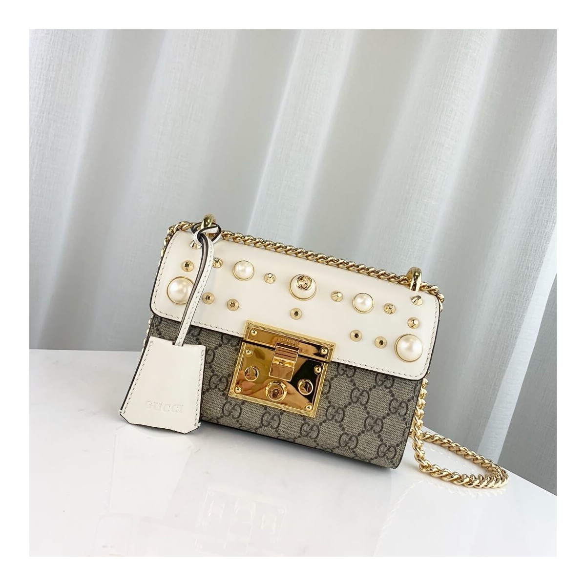 Gucci Padlock Studded GG Supreme Shoulder Bag 432182 Gucci Padlock Studded GG Supreme Shoulder Bag 432182
