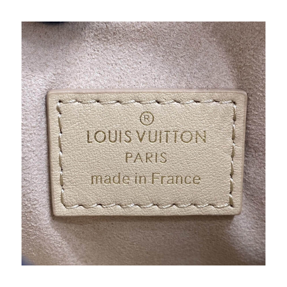 Louis Vuitton Pochette Troca M59046 M59048 M59049 Louis Vuitton Pochette Troca M59046 M59048 M59049