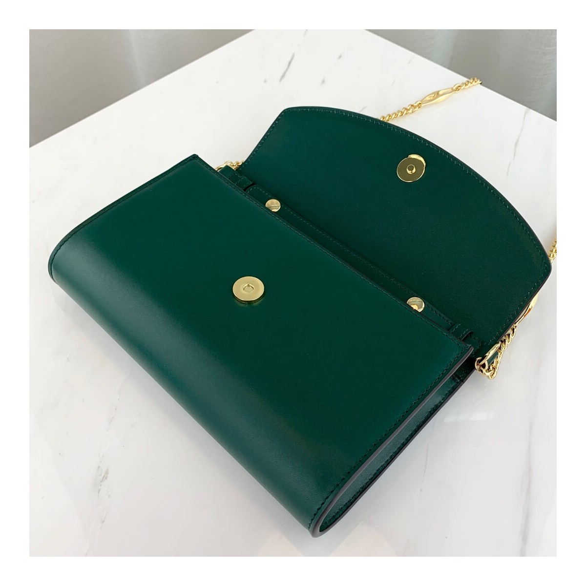 Gucci Zumi Smooth Leather Small Shoulder Bag 572375 Gucci Zumi Smooth Leather Small Shoulder Bag 572375