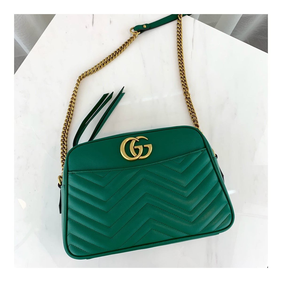 Gucci GG Marmont Medium Matelasse Shoulder Bag 443499 Gucci GG Marmont Medium Matelasse Shoulder Bag 443499